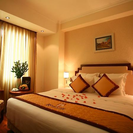 Royal Gate Hotel Hanoi Rum bild
