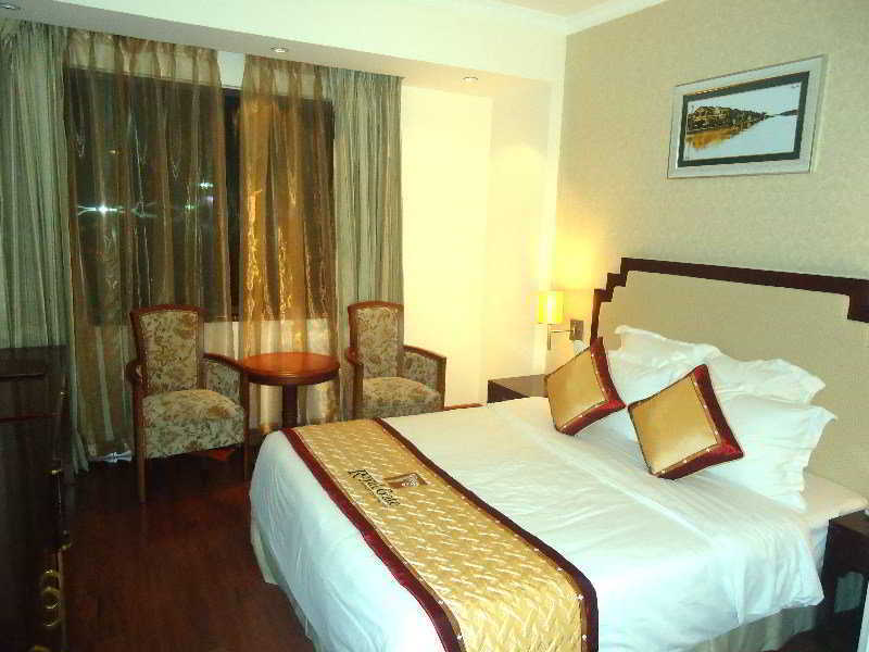 Royal Gate Hotel Hanoi Rum bild